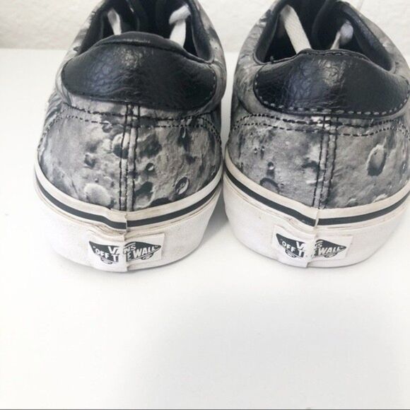 VANS Moon Surface Print Lace up Sneakers M6.5 W8 - Picture 5 of 10